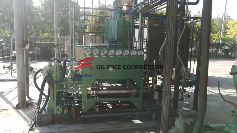 Compresseur d'hydrogène à membrane sans huile haute pression en raffinerie